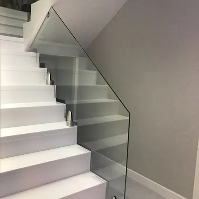 Ограждение на фурнитуре фирмы Q-railing
