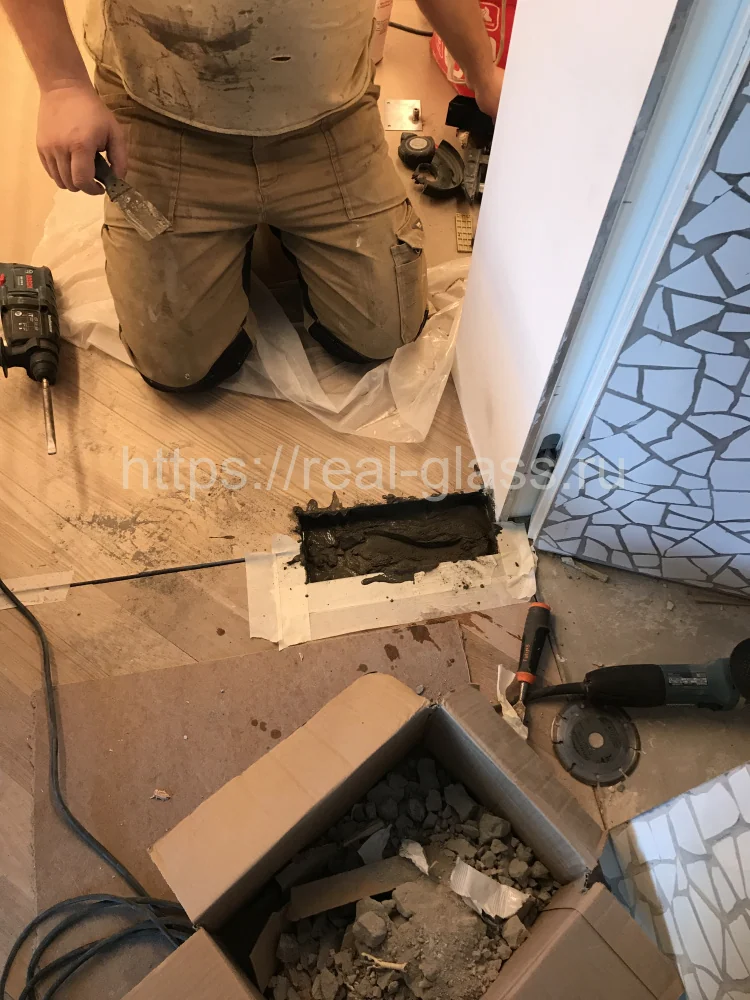 Дверь в кафе "Забыли сахар"